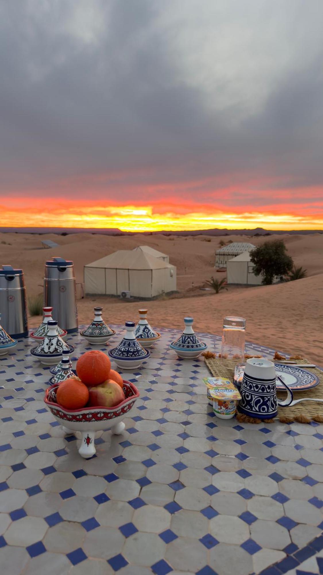 Royal Luxury Camp Hotell Merzouga Exteriör bild